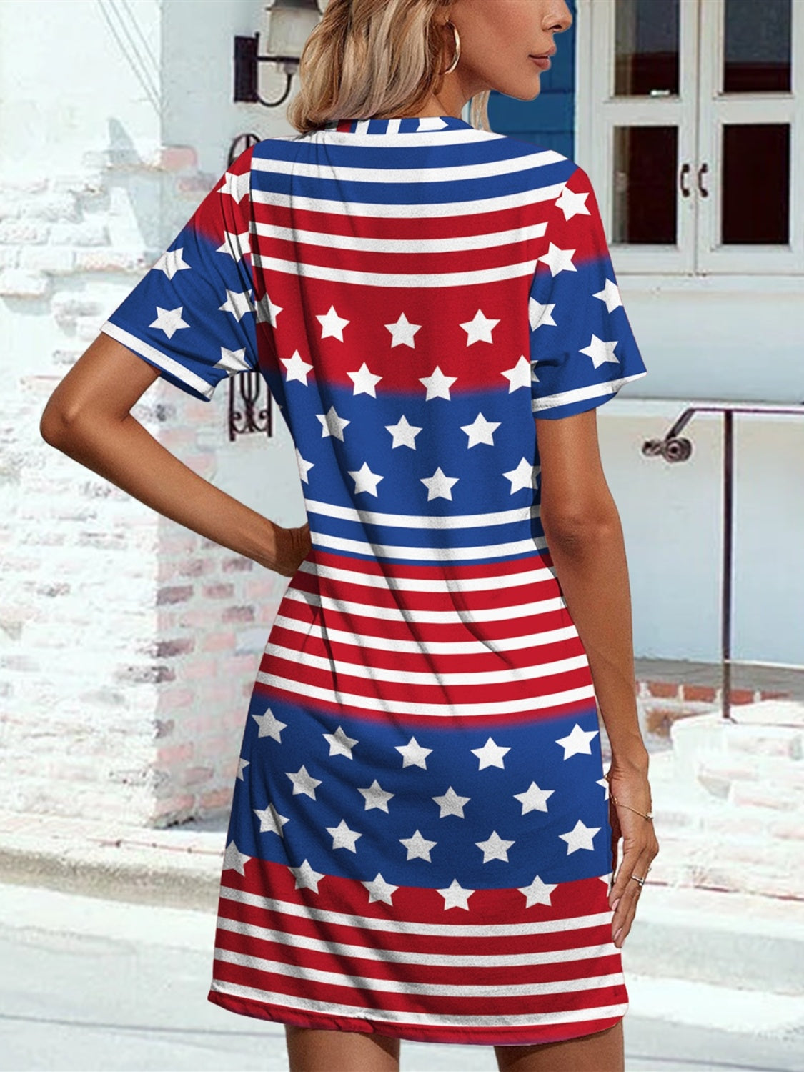 Pocketd US Flag Printed Short Sleeve Dress Pocketd US Flag Printed Short Sleeve Dress